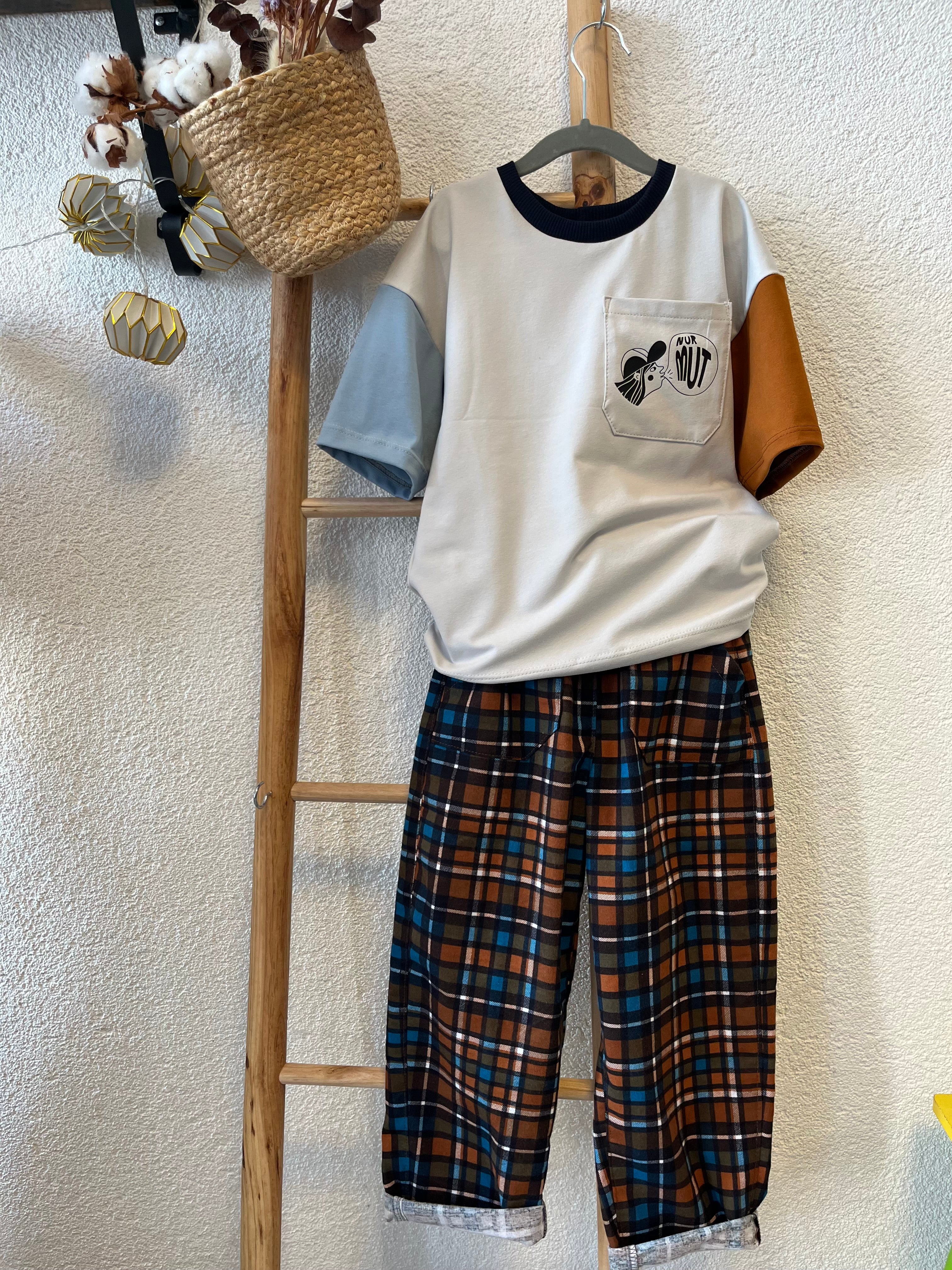 Oversized T-Shirt „Mutig“