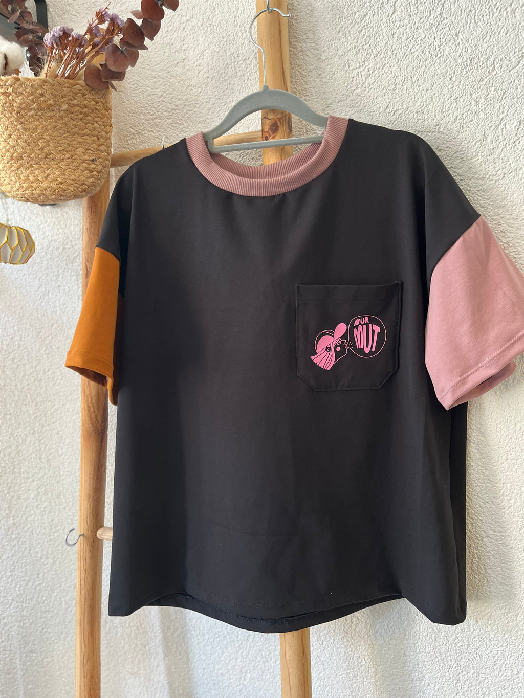 Oversized T-Shirt „Mutig“