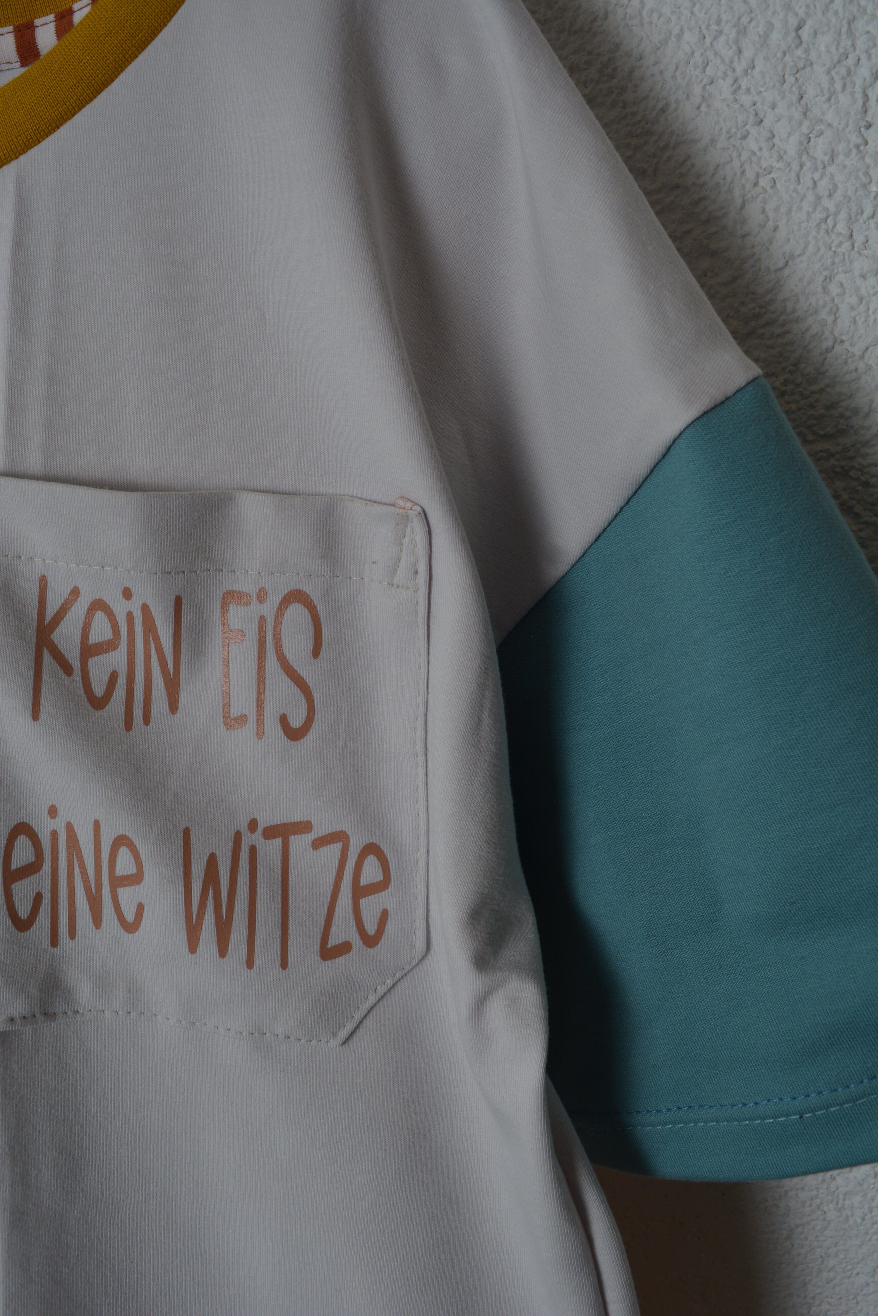 KEIN EIS. KEINE WITZE. SHIRT