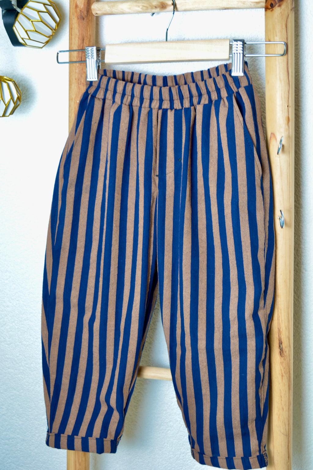 Croissant Club Hose