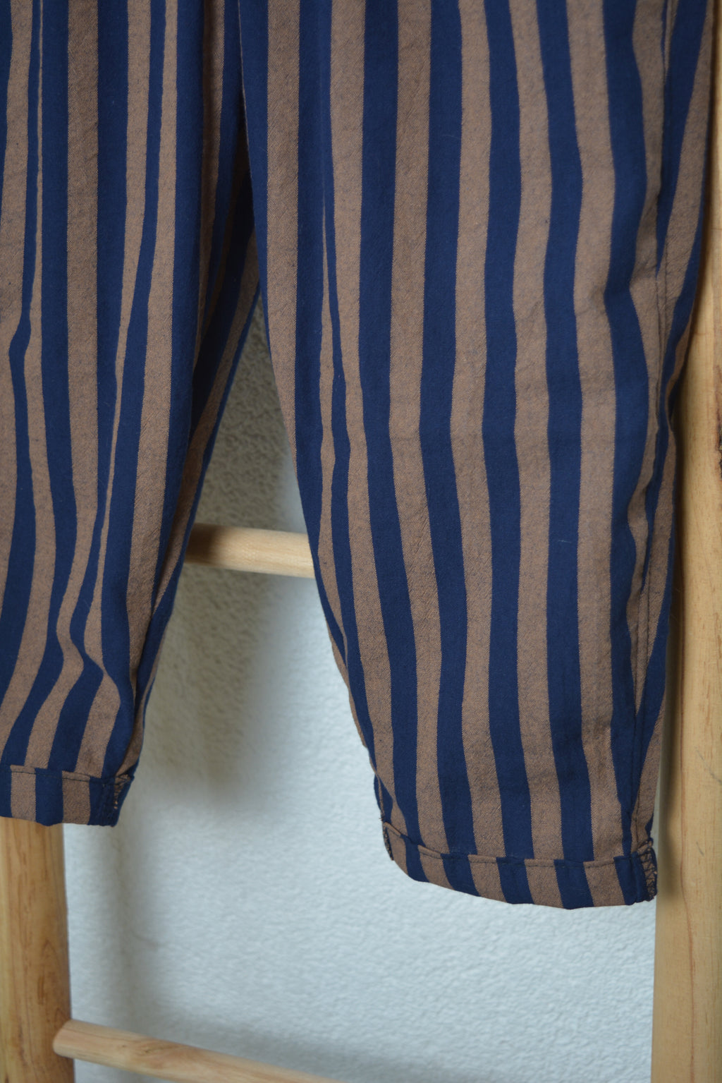 Croissant Club Hose