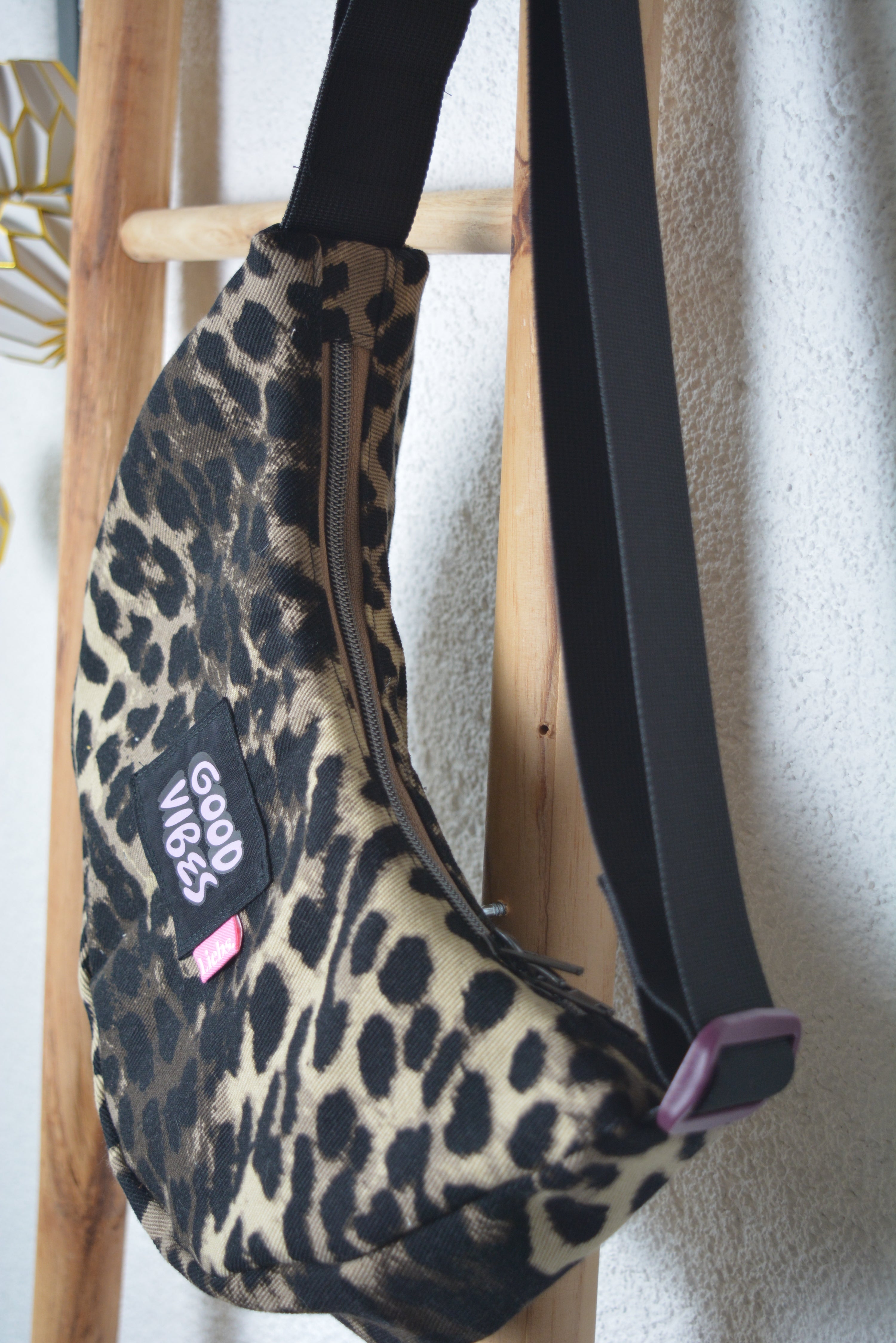 Halbmond Tasche Mini „Wild Soul Mini“