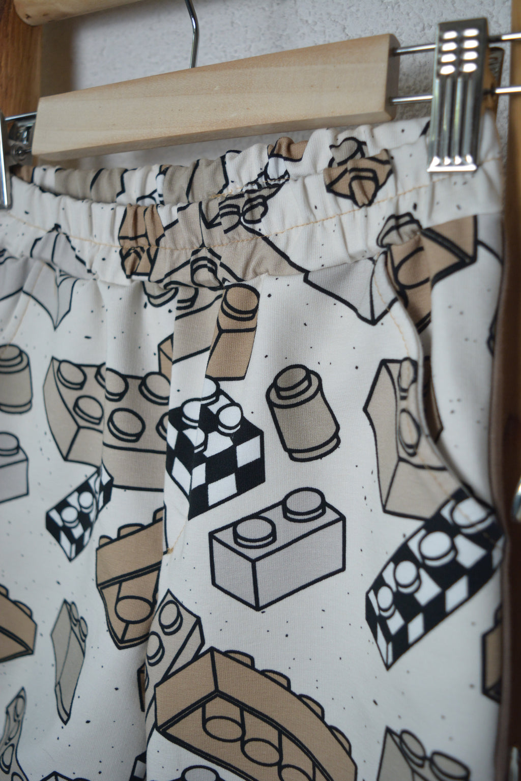 Bausteine Retro Shorts