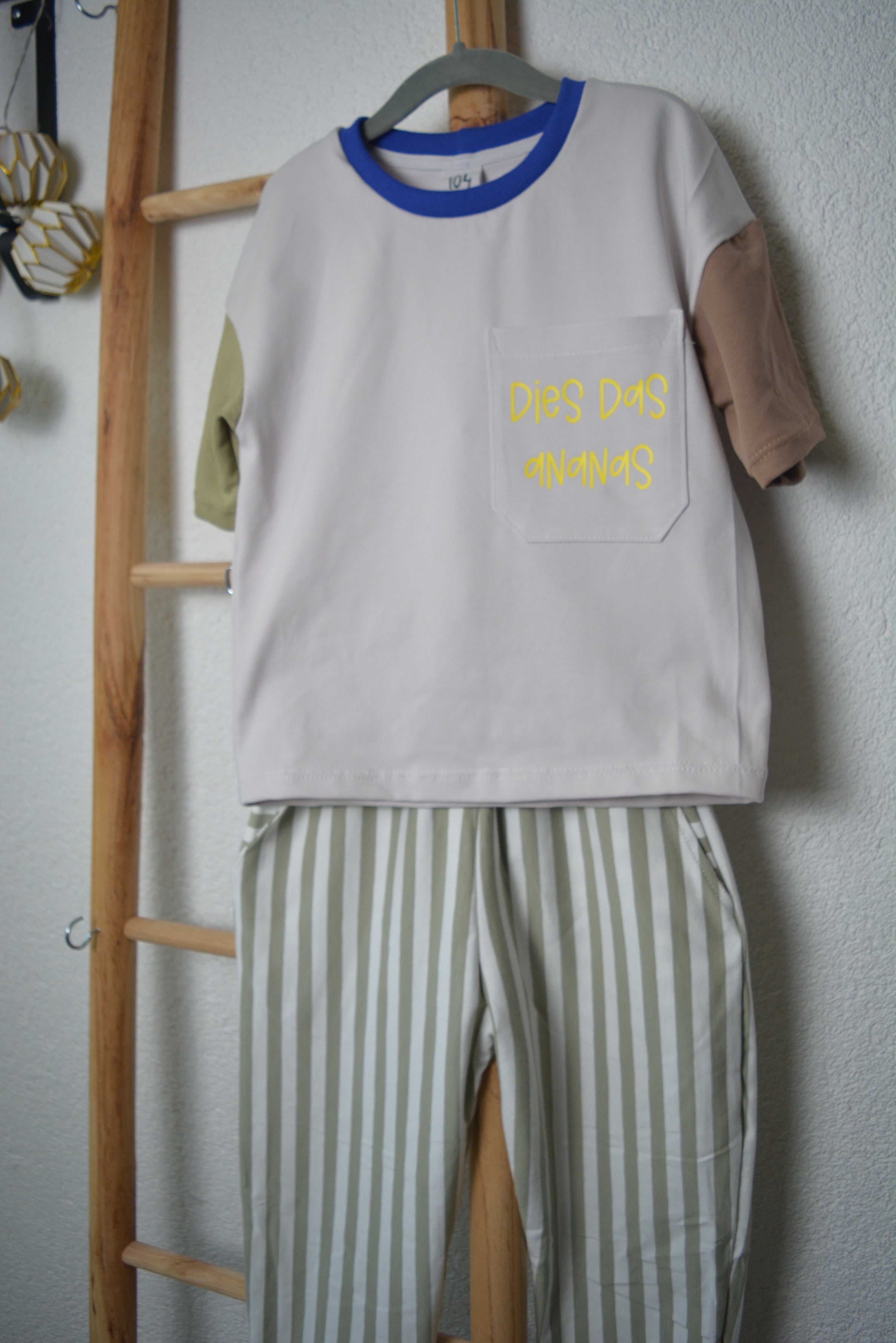 Salbei & Stripes