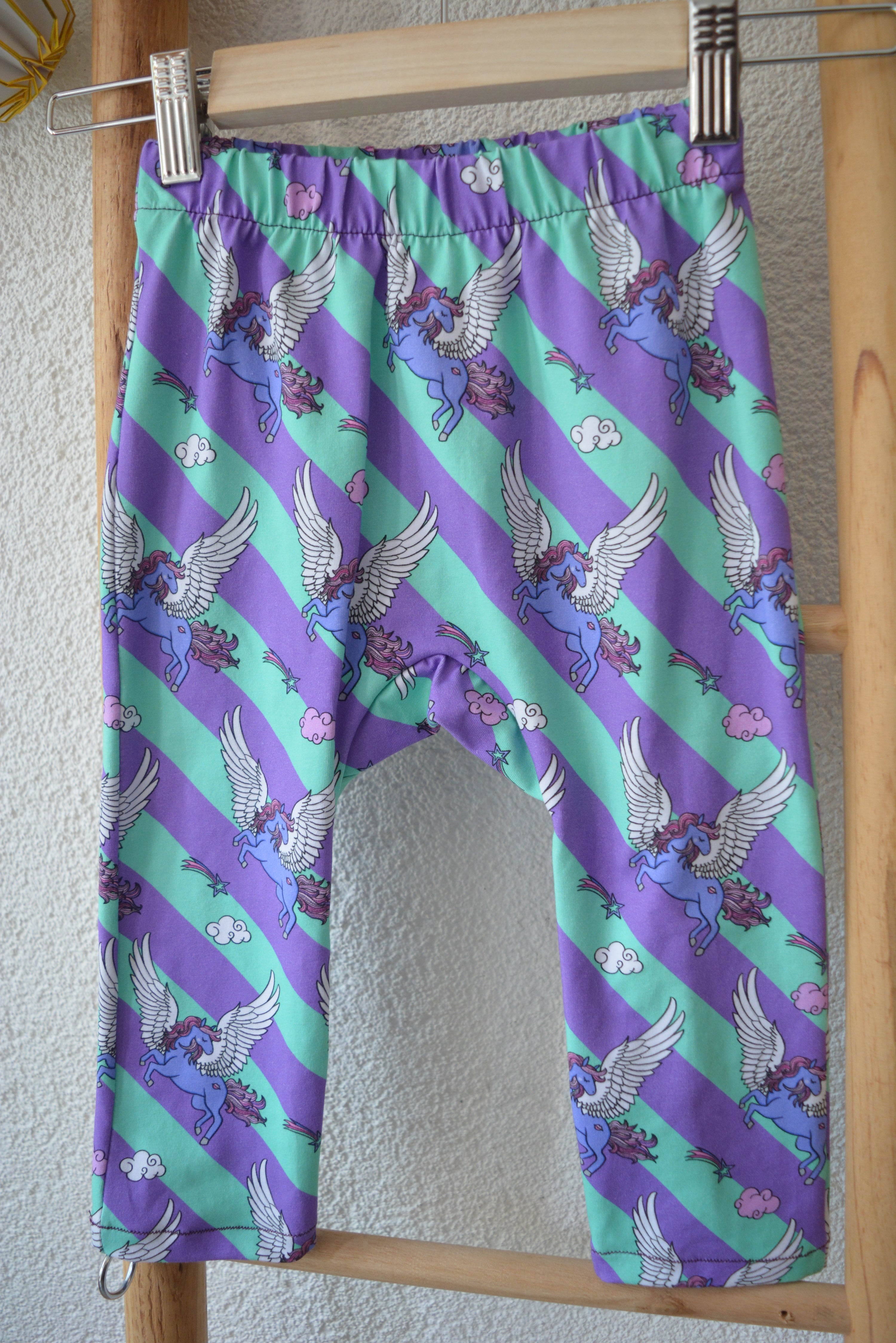 Flieg, kleines Einhorn.