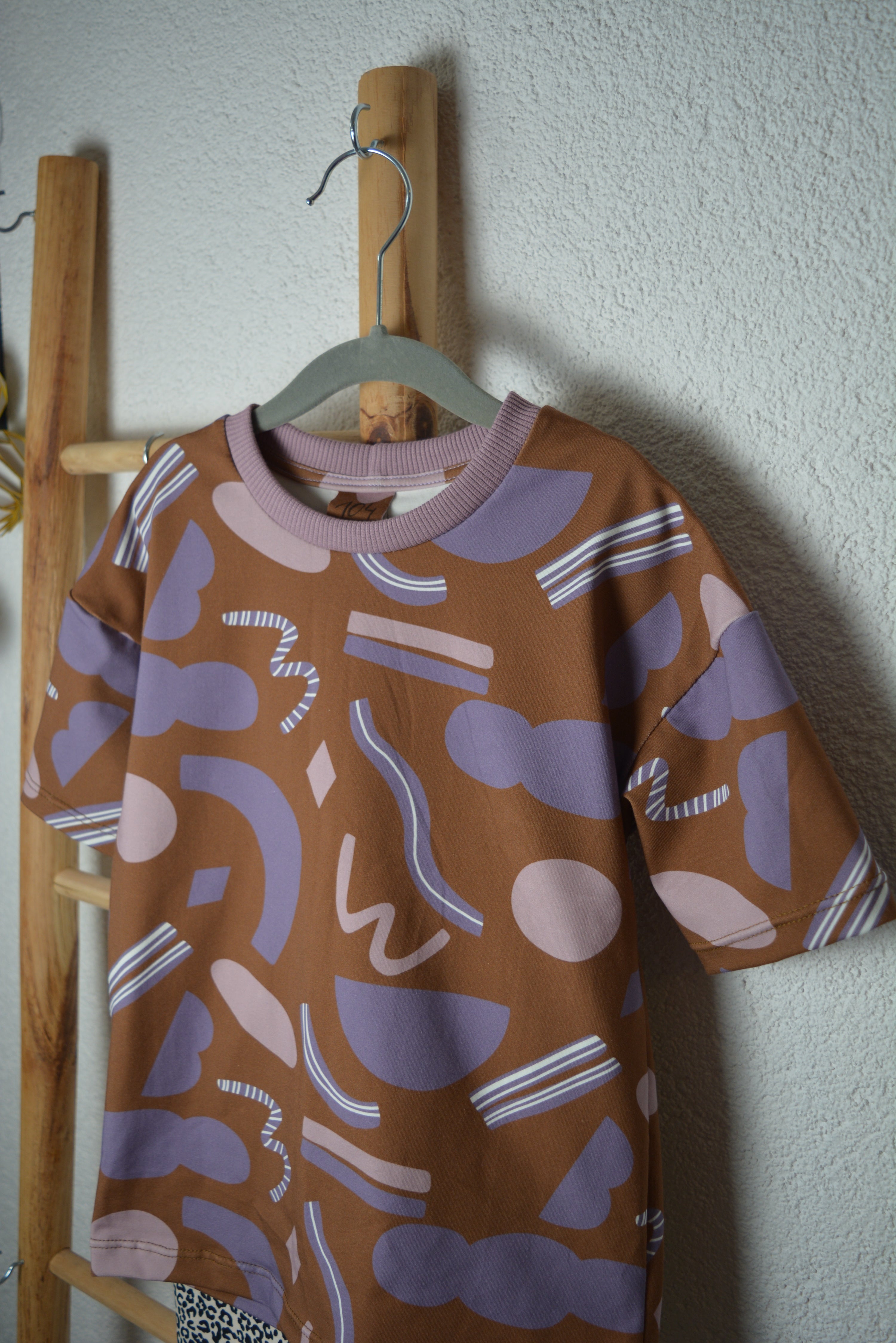 Oversized Shirt "Shapes"