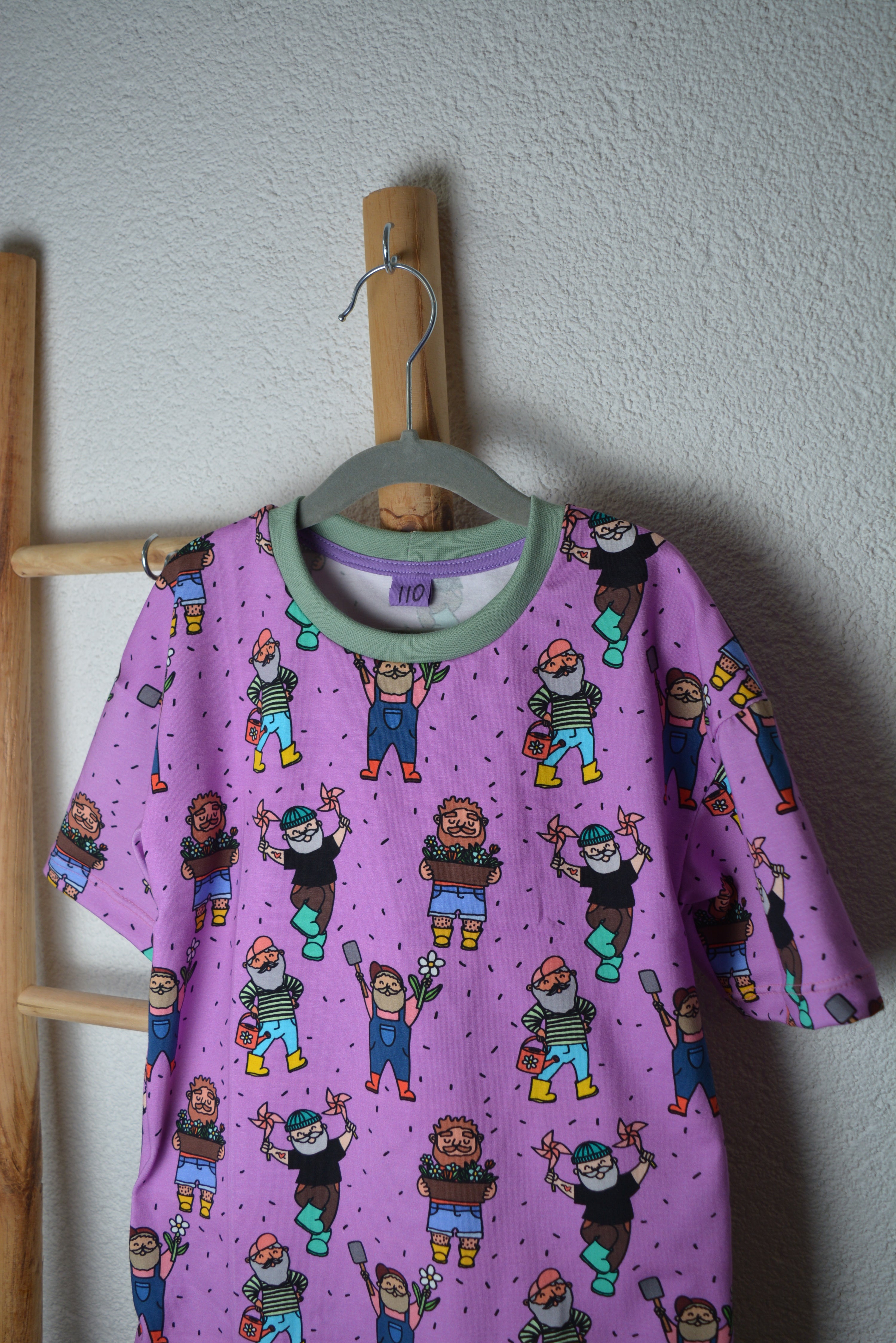 Kinder T-Shirt „Happy Zwerge“ – Oversized Unisex