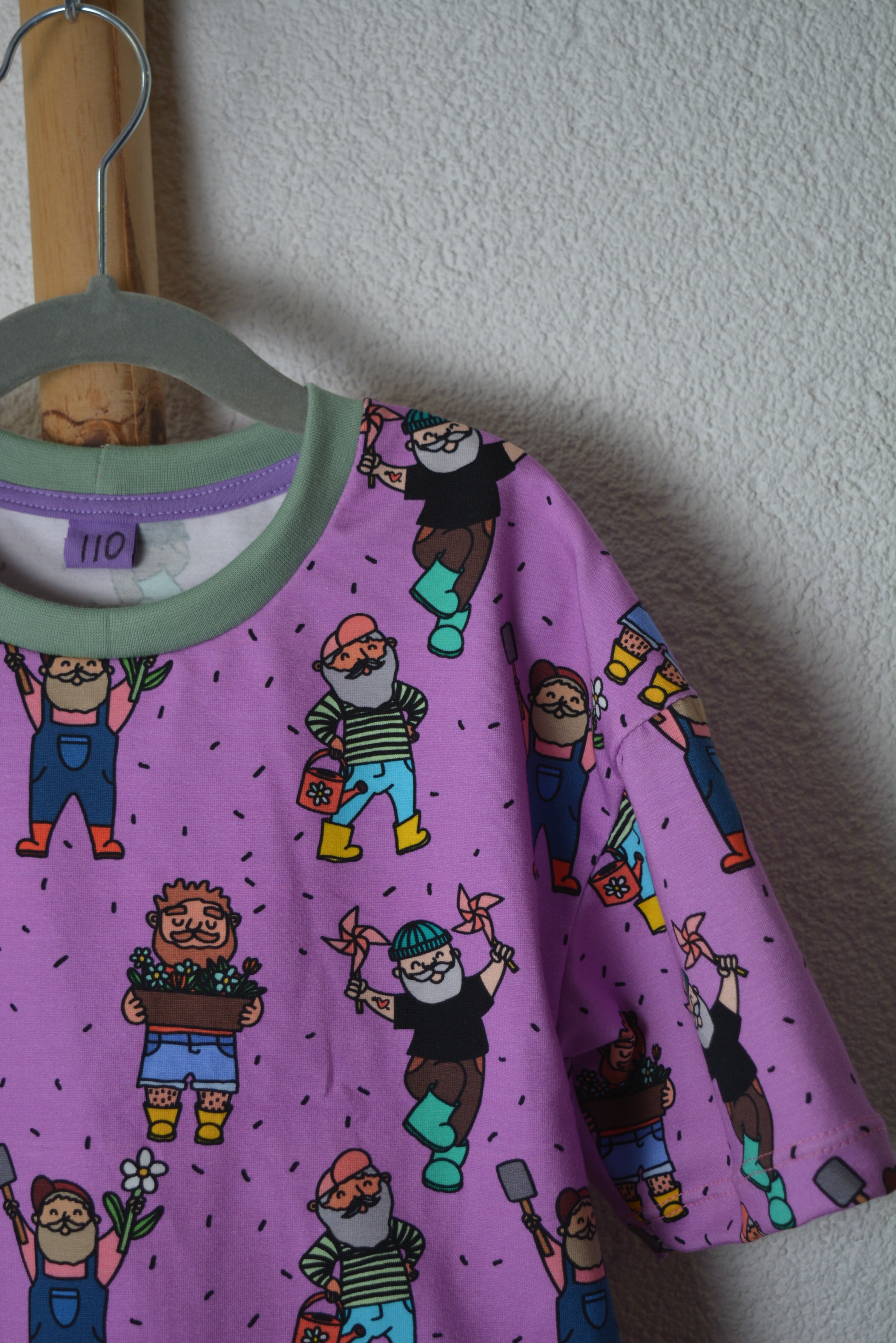 Kinder T-Shirt „Happy Zwerge“ – Oversized Unisex