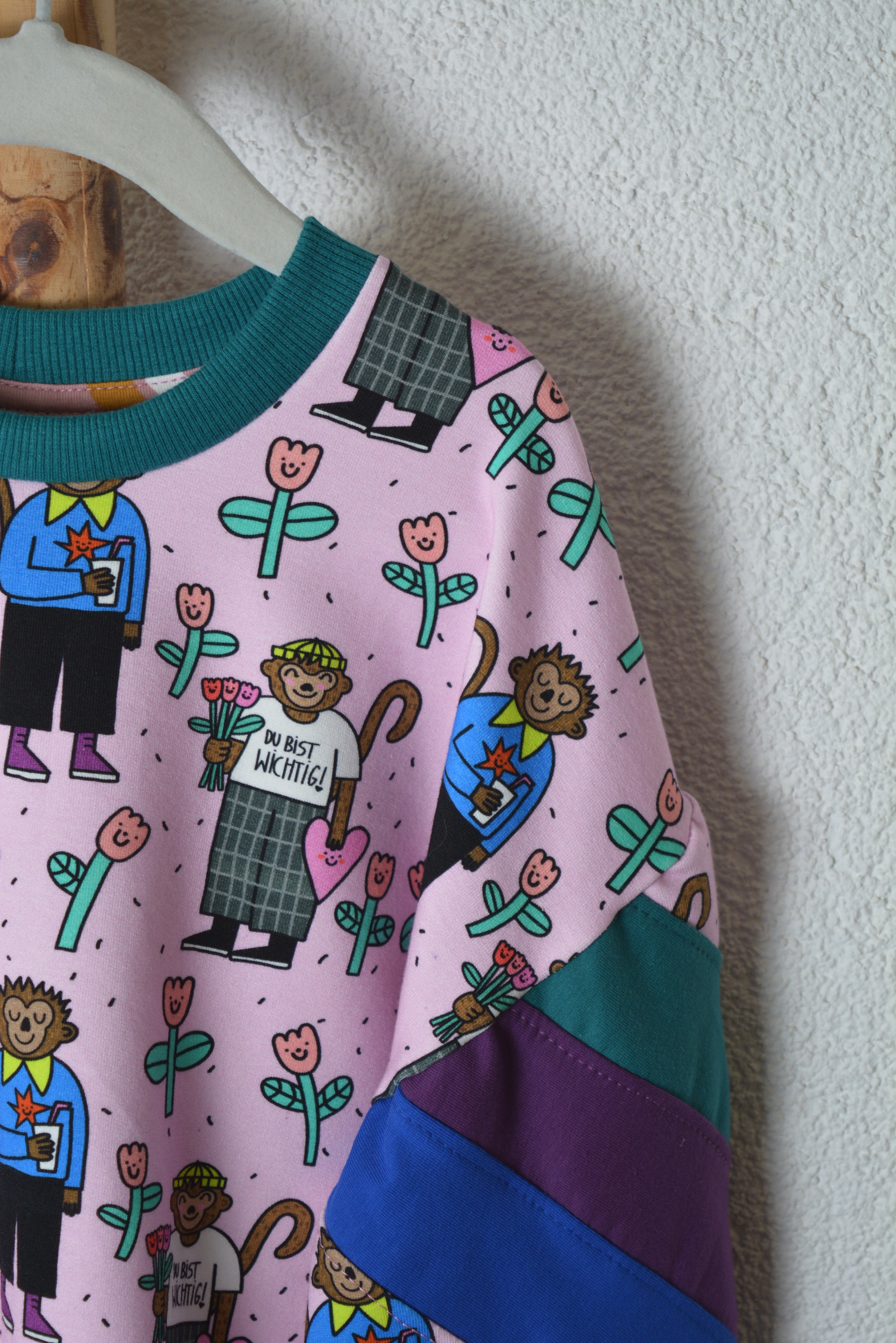 Wichtig Sweater