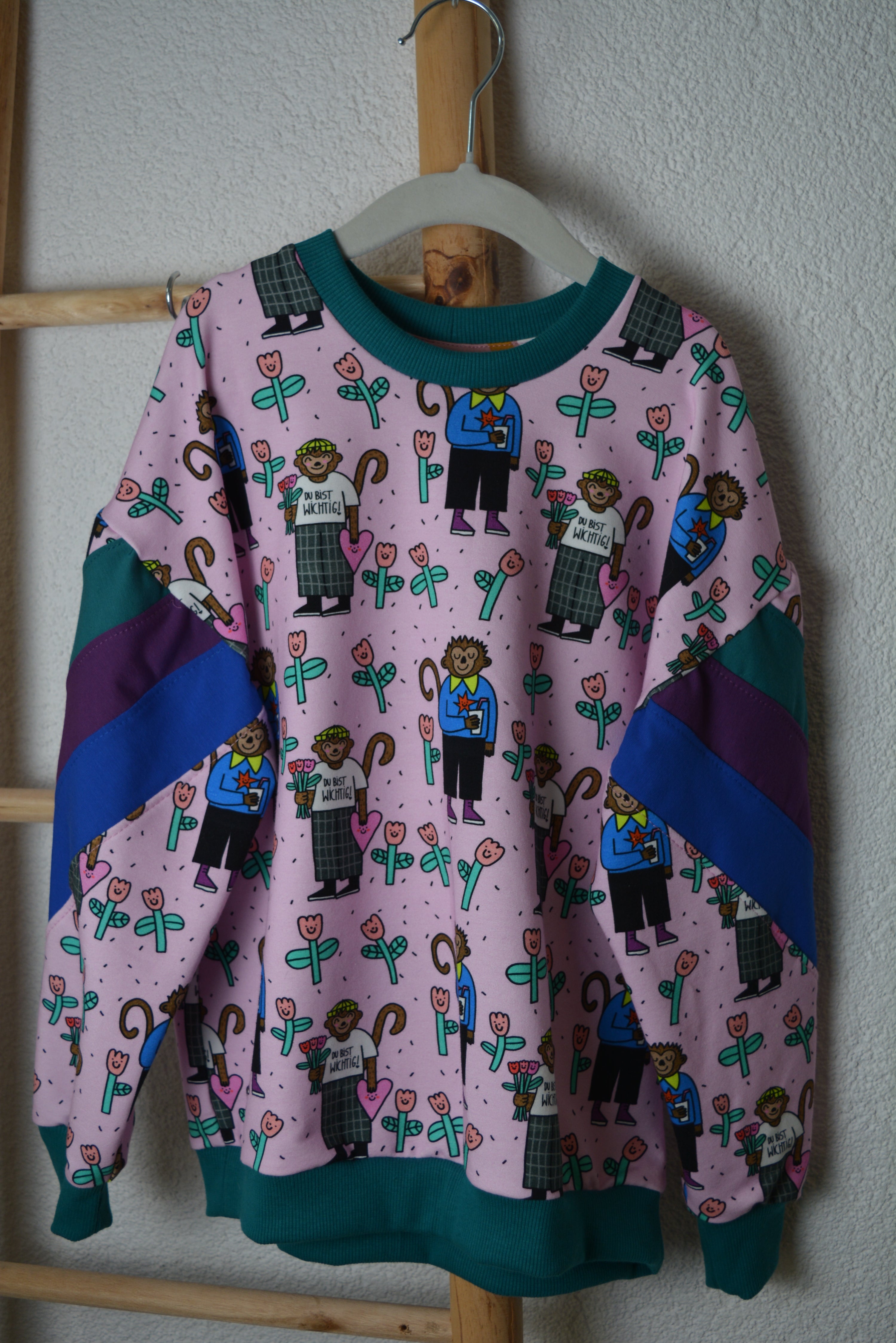 Wichtig Sweater