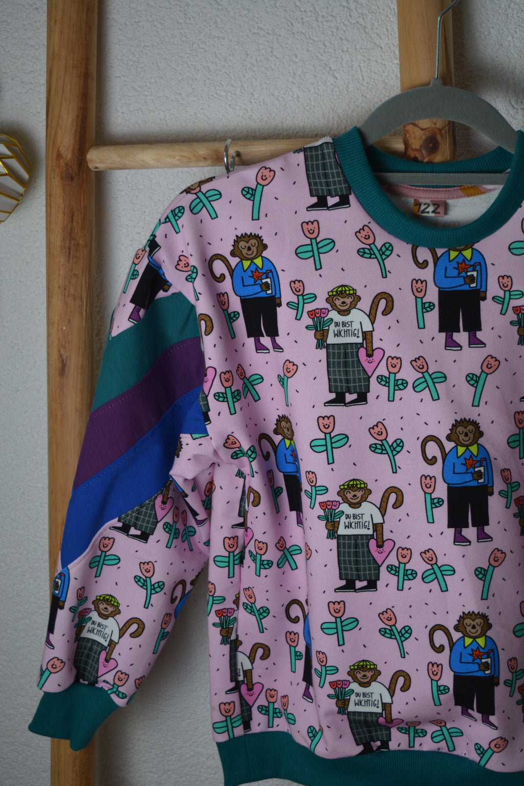 Wichtig Sweater