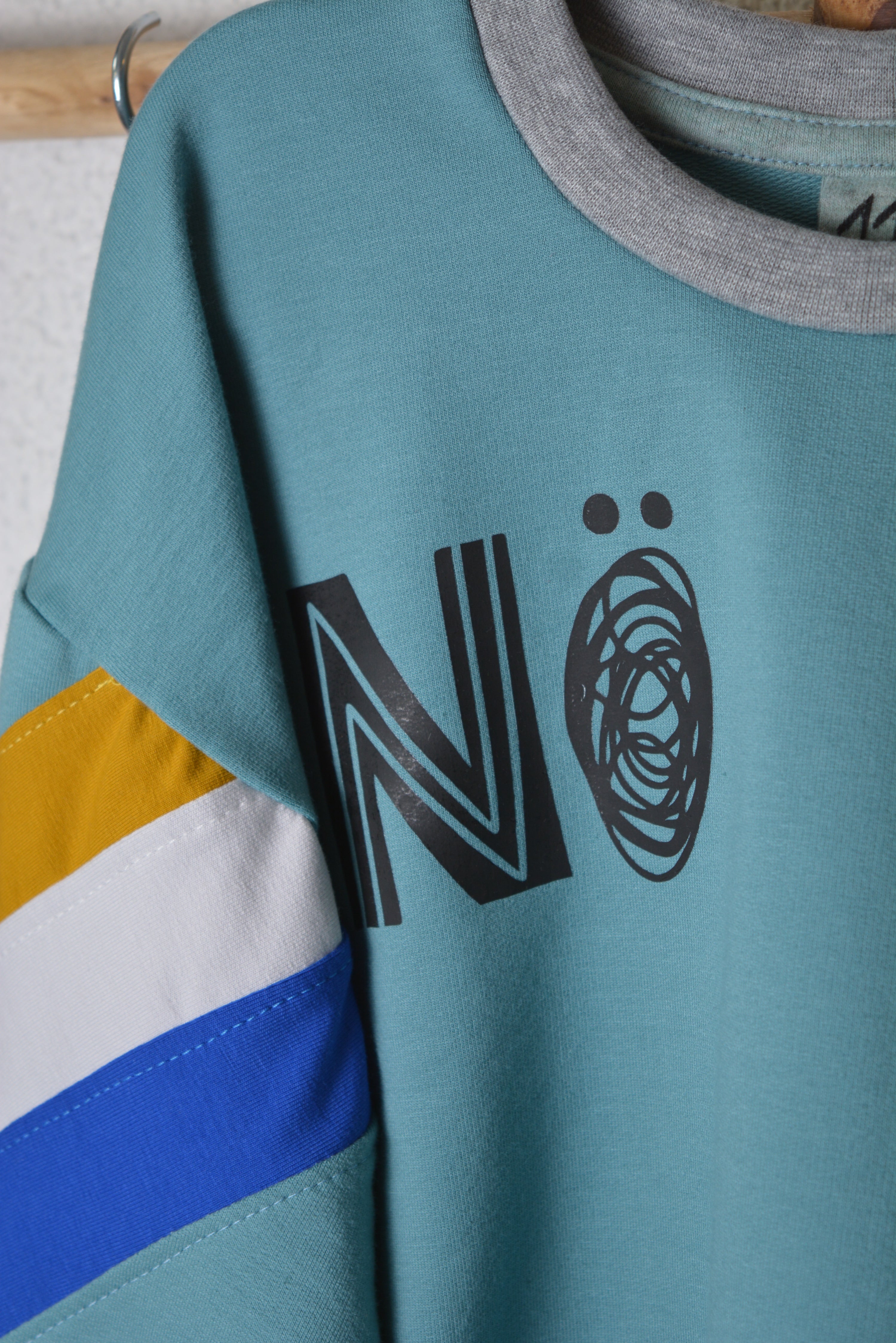 NÖ Sweater