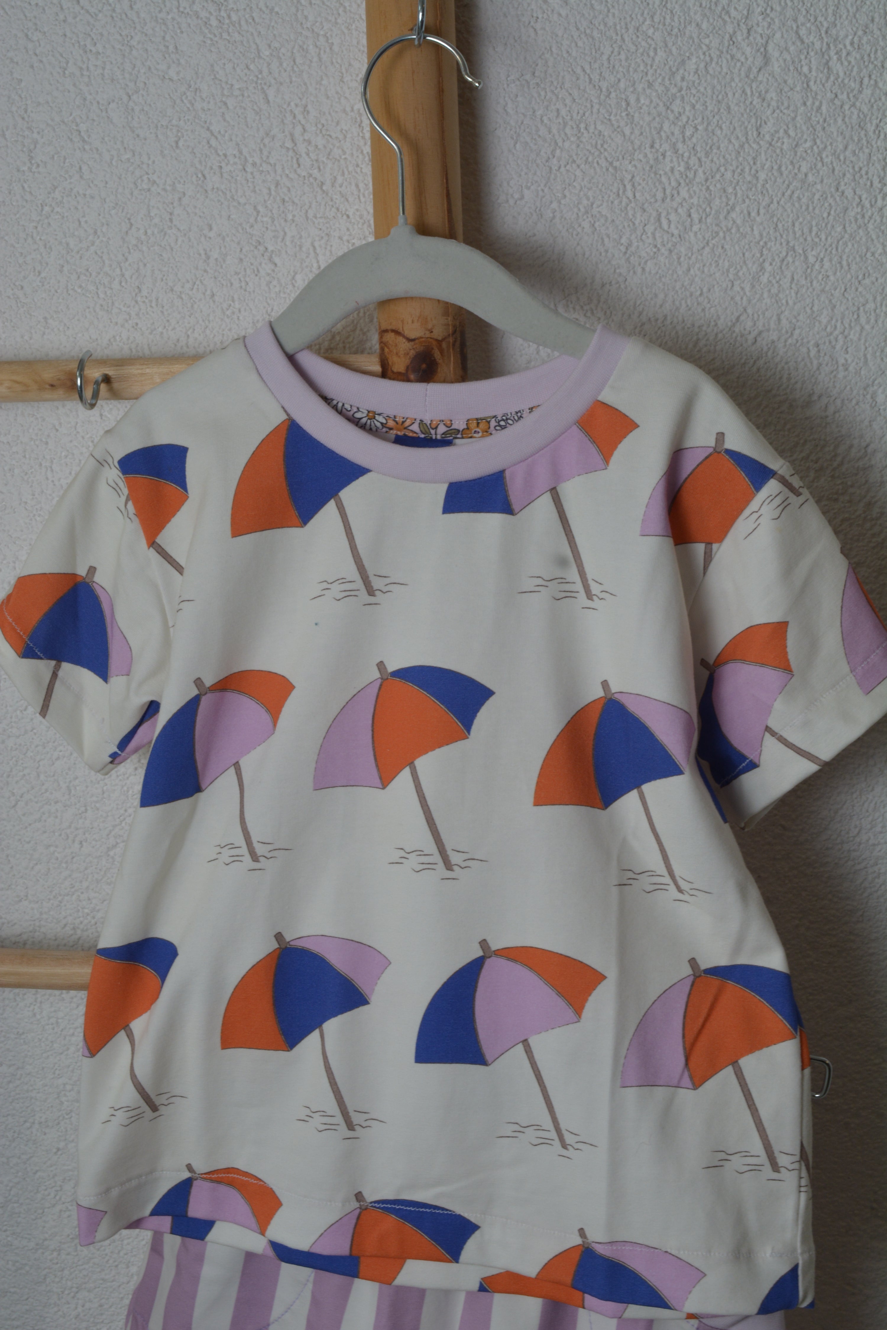 Kinder Set „Beach Days“ – Oversized Shirt & Shorts Gr.104