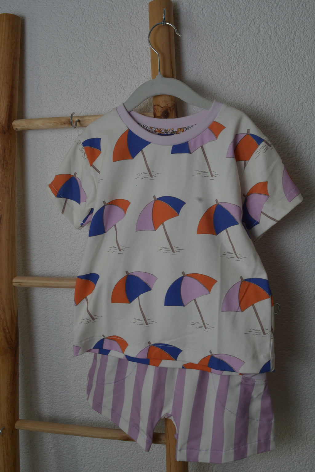 Kinder Set „Beach Days“ – Oversized Shirt & Shorts Gr.104